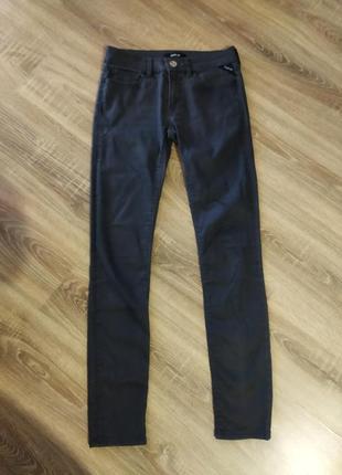 Джинсы скинни