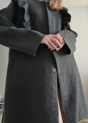 Пальто с вкраплениями шерсти от zara (5%)1 фото