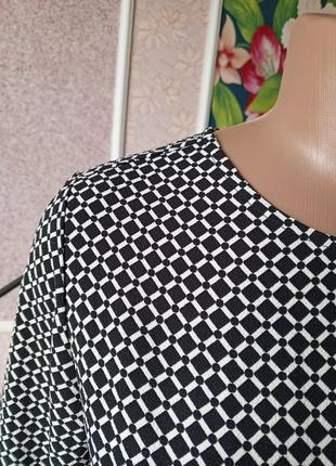 Великолепная черно-белая блуза tchibo.2 фото