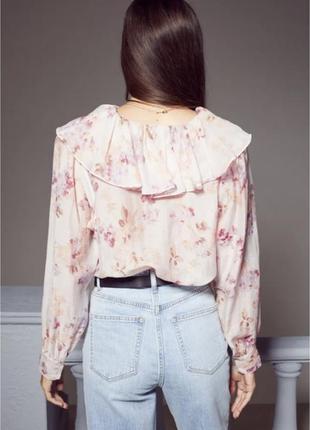 Блуза з широкими рукавами блузка з оборками з квітковим принтом2 фото