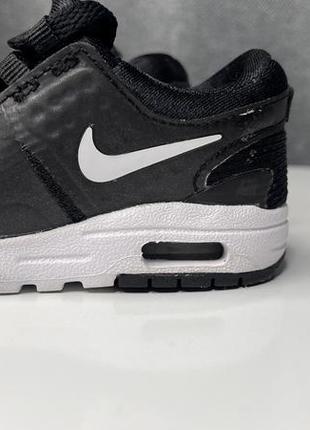 Nike air оригинал us-3c, 89 - 2.5, eur - 18.5, 9 см6 фото