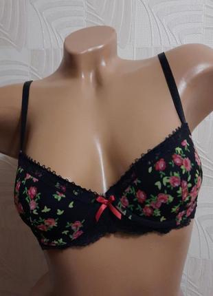 (л) хорошенький бюстгальтер от tu 32а (70а)