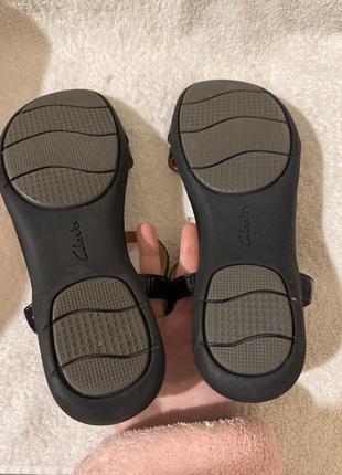 Босоножки сандали clarks unstructured 39p черные кожа4 фото