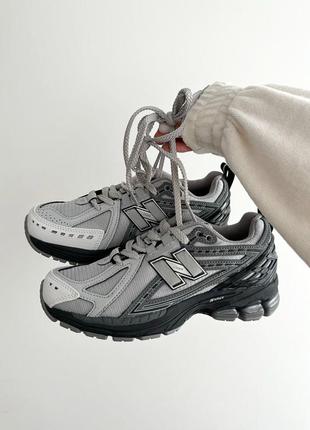 Стильні жіночі чоловічі кросівки new balance 1906r triple grey premium сірі