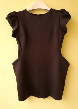 Чорне плаття з неопрену з об'ємними кишенями італія міні коктейльне6 фото