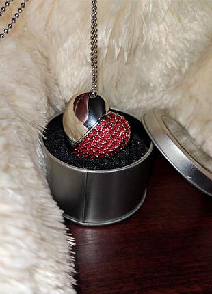 Флешка-кулон со стразами на цепочке металлическая флешка сердце карта памяти на 16 гб с блестками