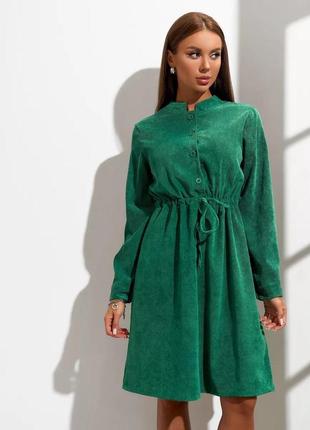 Стильное вельветовое платье миди свободного кроя на пуговицах с карманами качественное трендовое зеленое фиолетовое