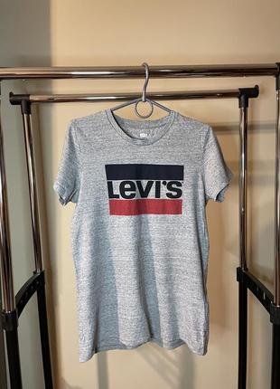 Серая футболка levi’s3 фото