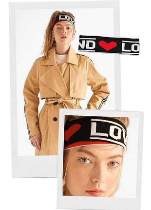 Плетена пов'язка на голову stradivarius в контрастних кольорах з написом