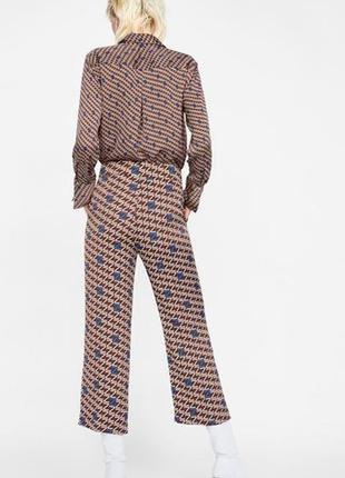 Стильные брюки-кюлоты в принт упешного испанского бренда zara4 фото