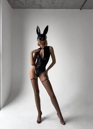 L do2740 лаковый черный боди эротическое белье на молнии с маской зайчик