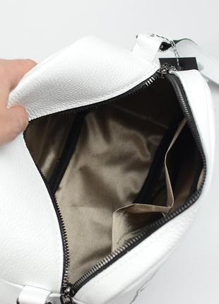 Мини сумочка женская белого цвета из натуральной кожи, кожаная маленькая сумка кросс боди на плечо9 фото