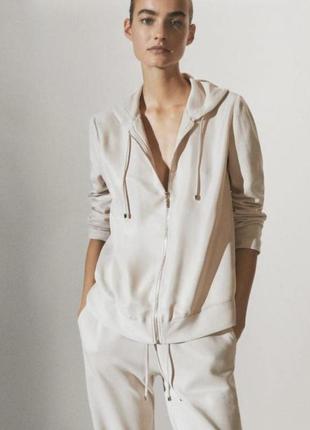 Спортивный прогулочный костюм massimo dutti
