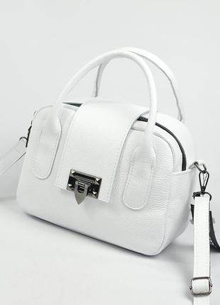 Сумочка жіноча білого кольору з натуральної шкіри, біла маленька шкіряна сумка крос боді з ручками3 фото