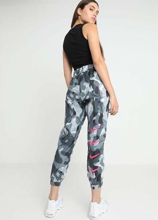 Жіночі стильні спортивні штани nike cropped bottoms pant womens2 фото