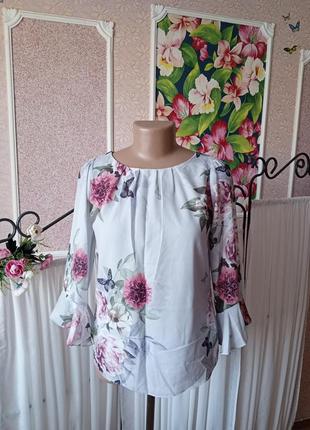 Красивая блуза в цветы billie &amp; blossom.