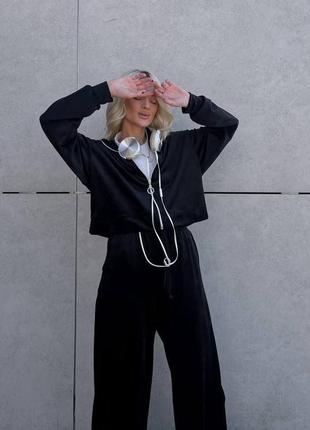 Костюм спортивный женский велюровый однотонный оверсайз кофта на молнии брюки свободного кроя на высокой посадке качественный малиновый черный6 фото