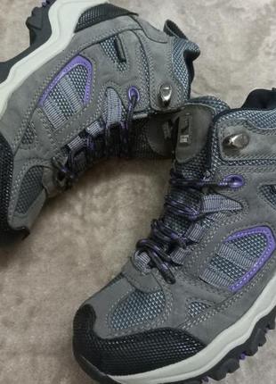 Ботинки весна-осень мал.30-31р.next вьетнам