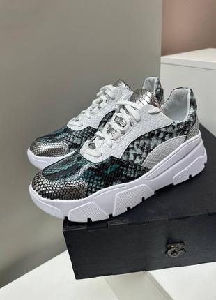 Екслюзивні кросівки з натуральної італійської шкіри жіночі