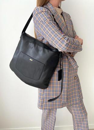 Dkny the small optimist shoulder bag женская кожаная брендовая сумочка кроссбоди сумка дкну оригинал кожа на подарок жене девушке2 фото