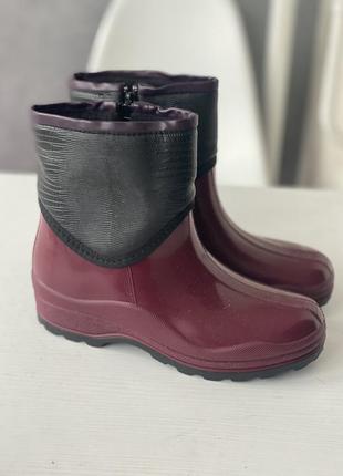 Гумові чоботи на флісі теплі захистять ніжки від мокрої погоди5 фото