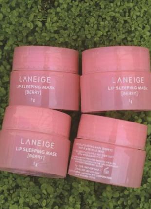 Маска для губ laneige lip sleeping mask mini (berry) увлажняет, заживляет трещинки