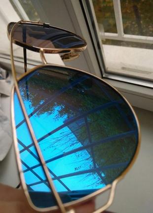 Зеркальные голубые очки4 фото