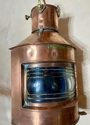 Корабельний ліхтар.