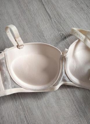 Бюстгальтер