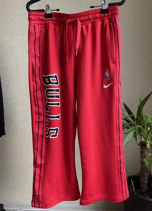 Спортивные штаны женские молодежные nike chicago bulls fleece sweatpants