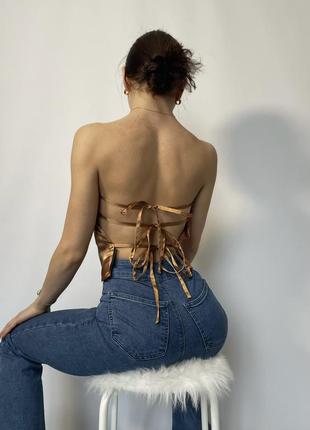 Атласный топ