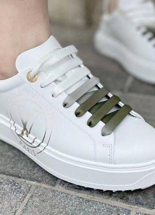 Кеди lv