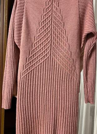 Платье шерстяное