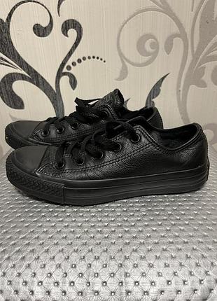 Кеди converse. оригінальні. із натуральної шкіри. розмір 36.