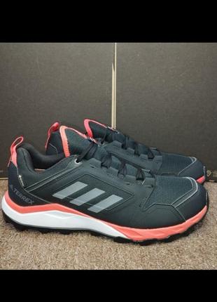 Gore-tex. непромокаемые кроссовки adidas cm8298 women black dress boots t gore-tex (ef6868)