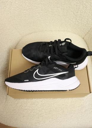 Кроссовки nike downshifter. оригинал, 38 размер