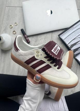 Нереально красивые женские кроссовки adidas samba pony tonal x wales bonner cream white бежевые с бордовым6 фото