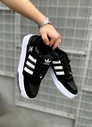 Adidas forum black&amp;white