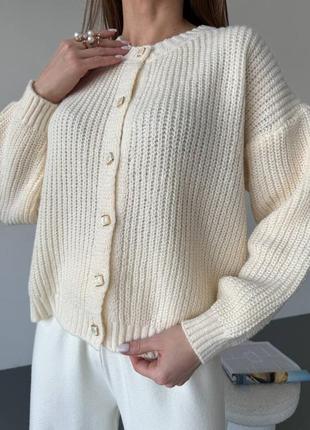 Вязаный теплый кардиган 4
