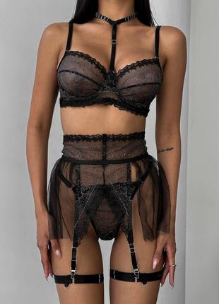 Сексуальный комплект нижнего белья 18+