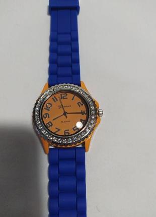 Наручний годинник geneva platinum 6886