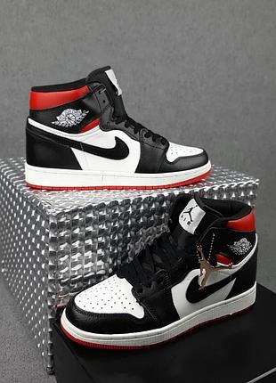 Мужские кроссовки nike air jordan 1 retro white black red джордан черного с белым и красным цветами
