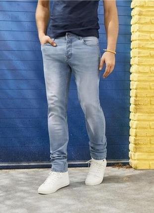 Классные мужские голубые джинсы slim fit от livergy германия