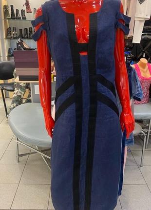 Сукня з льону