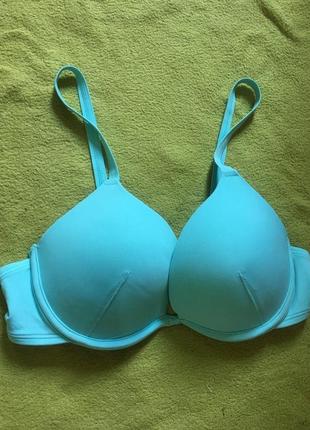 Красивый верх от купальника cubus