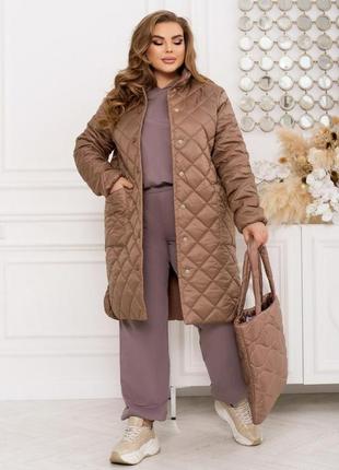 Куртка жіноча коричнева стьобана тепла