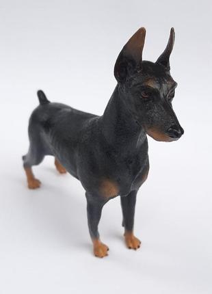 Доберман статуэтка, декоративная фигурка с доберманом, доберман декор