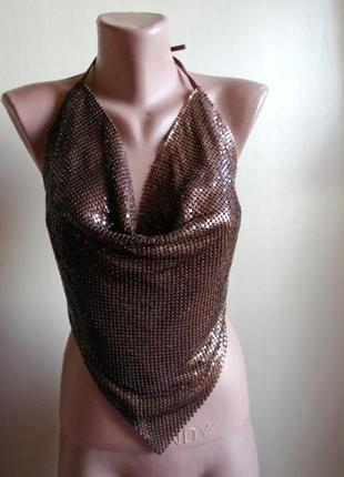 Топикольчуга коричневого цвета