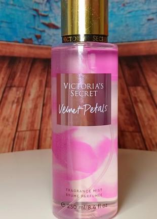 Парфюмированный спрей victoria’s secret velvet petals