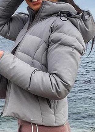 Зимняя пуховая куртка nike — цена 1400 грн в каталоге Куртки ✓ Купить  женские вещи по доступной цене на Шафе | Украина #41941412